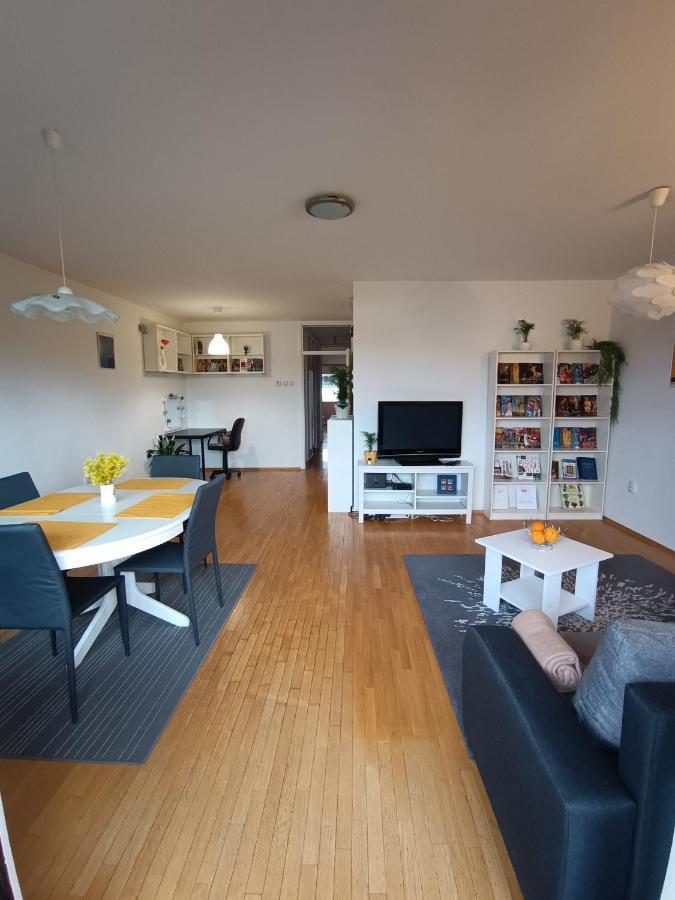 Astralis Factory Apartments- La Boum Zagabria Esterno foto