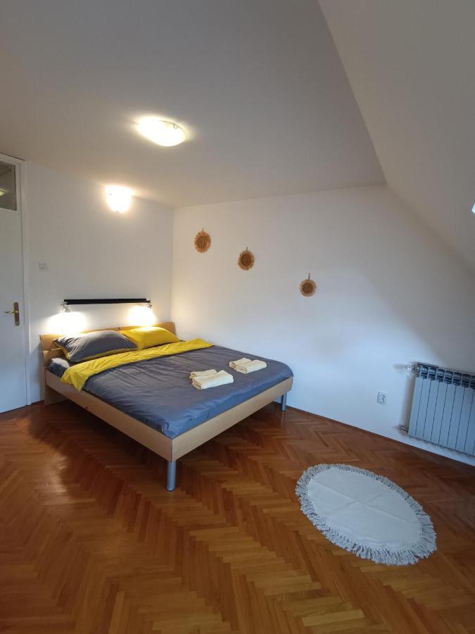 Astralis Factory Apartments- La Boum Zagabria Esterno foto